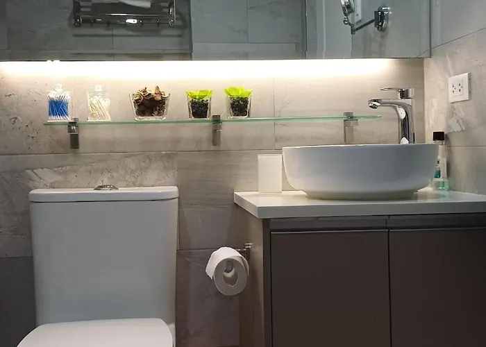 Apartment 1 Master Br With Full Bathroom And Jet Tub 2nd Br With Full Bathroom Elegant Fully Furnished With Feels *